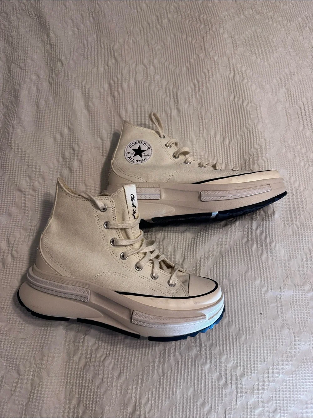 Converse Converse Run Star Legacy Cx Platform High Top in White/Cream